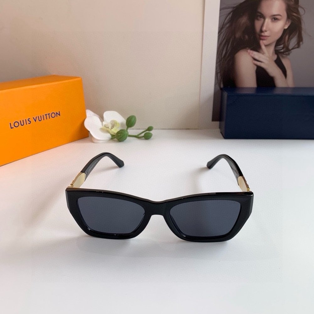 Louis Vuitton Sun Sunglasses